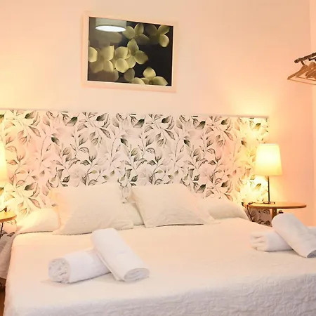 Ally's Bed&breakfast, Barselona