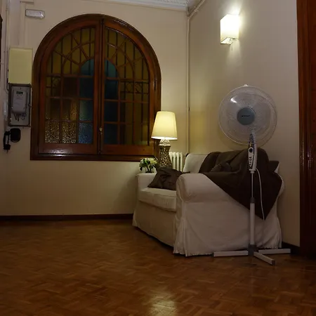 Nocleg ze śniadaniem Ally's Bed&breakfast, 2*