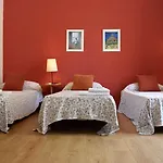 Ally's Bed&breakfast, Bed & Breakfast Barcelona