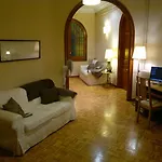 Ally's Bed&breakfast, Bed & Breakfast Barcelona