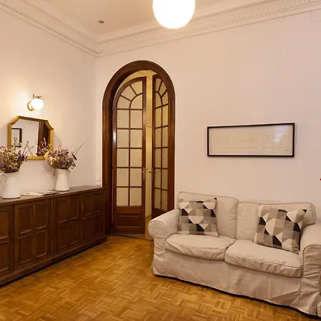 Alojamento de Acomodação e Pequeno-almoço Ally's Bed&breakfast, Barcelona