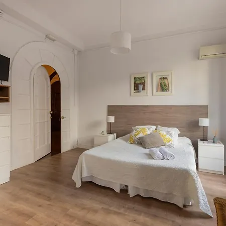 Alojamento de Acomodação e Pequeno-almoço Ally's Bed&breakfast, Barcelona