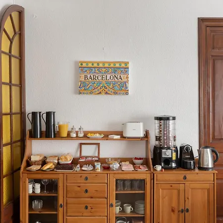 Ally's Bed&breakfast, 2* Barcelona