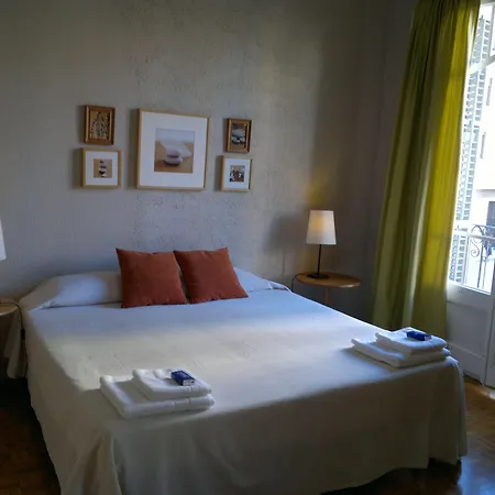 Ally's Bed&breakfast, Barcelone
