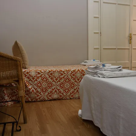 Ally's Bed&breakfast, Couette-café