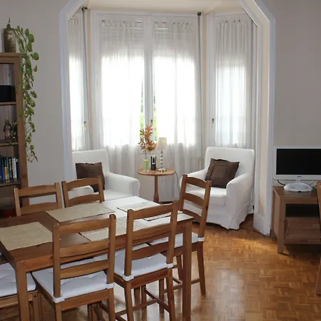 Ally's Bed&breakfast, Couette-café