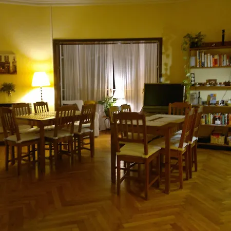 Ally's Bed&breakfast, Couette-café Barcelone