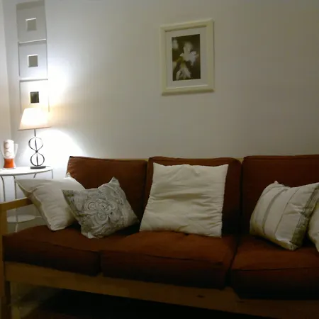 Ally's Bed&breakfast, Couette-café