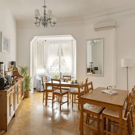 Ally's Bed&breakfast, Couette-café 2*