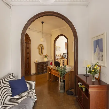 Ally's Bed&breakfast, Couette-café 2*